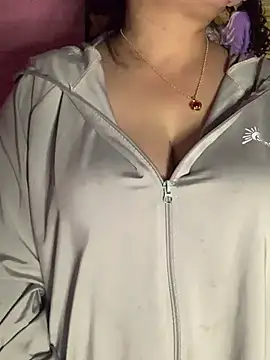 Snapshot of Star-sweet01 chatting on 02.02.26 Star-sweet01 online show from 02.02.26