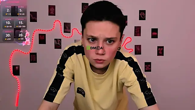 Snapshot of emi_fade chatting on 02.26.26 emi fade online show from 02.26.26