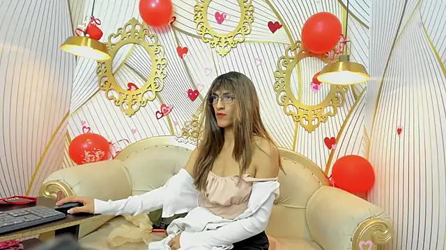 Snapshot of ValeryBellotti chatting on 02.13.26 ValeryBellotti online show from 02.13.26