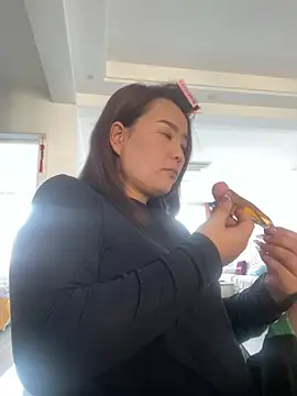 Snapshot of Youyou_12 chatting on 02.03.26 Youyou 12 online show from 02.03.26