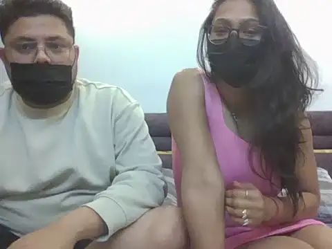 Snapshot of the_open_couple chatting on 02.09.26 the open couple online show from 02.09.26