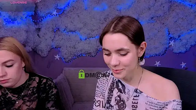 laurenmurrr online show from 06.07.26