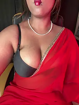 Snapshot of queen-panda chatting on 02.09.26 queen-panda online show from 02.09.26