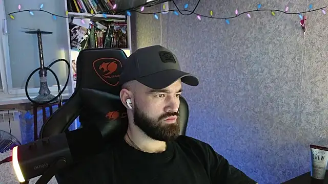 Snapshot of _Mostly_ chatting on 02.05.26 Mostly online show from 02.05.26