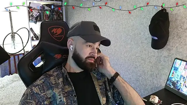 Snapshot of _Mostly_ chatting on 02.06.26 Mostly online show from 02.06.26