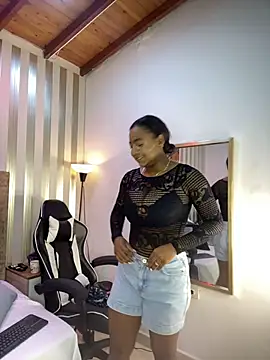 amara queen  online show from 05.27.26