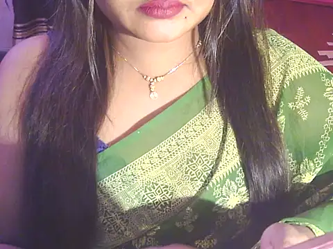 Snapshot of Nusrat_Faria chatting on 02.10.26 Nusrat Faria online show from 02.10.26