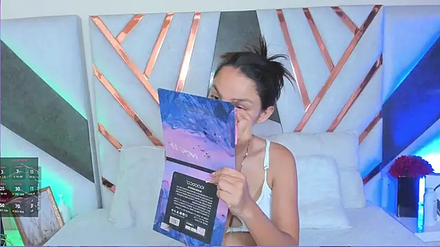 Snapshot of isa_kolins chatting on 02.24.26 isa kolins online show from 02.24.26