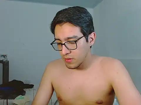 Snapshot of NickFin chatting on 07.19.26 NickFin online show from 07.19.26