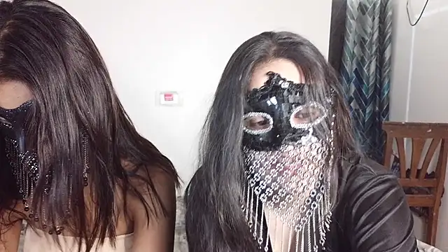 Alina Teen online show from 04.19.26