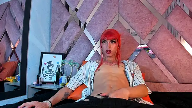 MeghanQueen   online show from 04.17.26