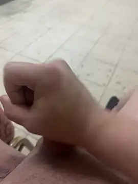 Snapshot of Can3438q chatting on 02.13.26 Can3438q online show from 02.13.26