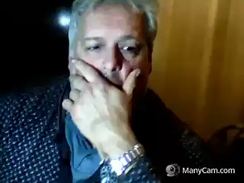 Snapshot of swichcassanesi chatting on 02.04.26 swichcassanesi online show from 02.04.26