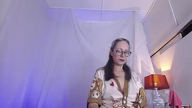 laurasofia45 online show from 03.22.26