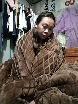 Snapshot of Bella-222 chatting on 02.16.26 Bella-222 online show from 02.16.26