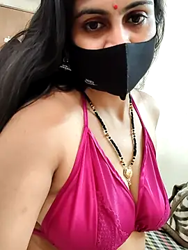 Snapshot of simran_sharma01 chatting on 02.26.26 simran sharma01 online show from 02.26.26