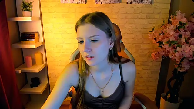 Snapshot of Caroline_Desire_ chatting on 02.24.26 Caroline Desire online show from 02.24.26