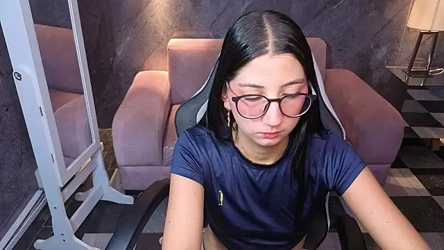 Sophie jones b online show from 05.26.26