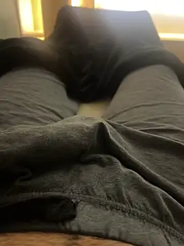 Snapshot of watxhe chatting on 02.24.26 watxhe online show from 02.24.26