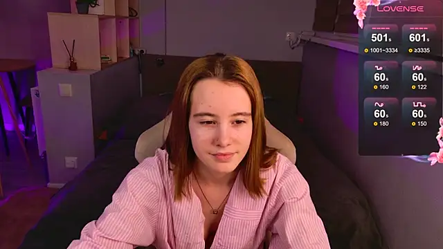 Snapshot of Caeliaa chatting on 02.14.26 Caeliaa online show from 02.14.26