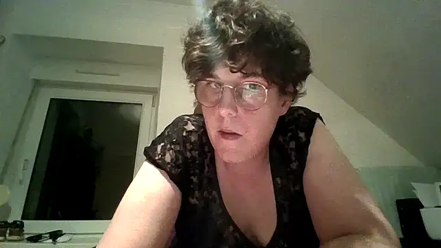 OIseauNoir88 online show from 02.09.26