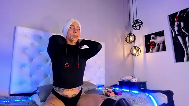 Snapshot of Rose_peterson_ chatting on 02.10.26 Rose peterson online show from 02.10.26