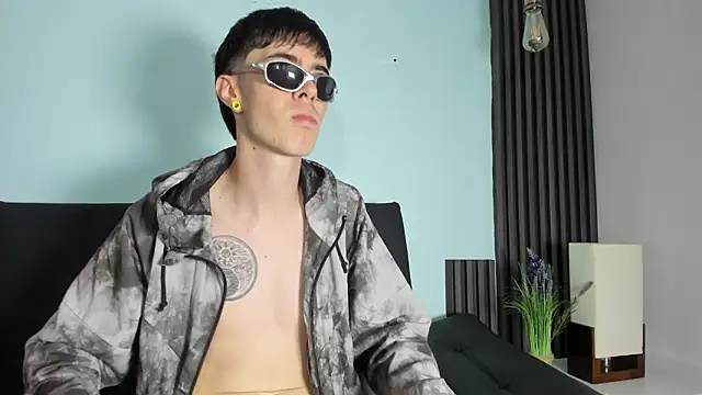 Lio      online show from 02.02.26