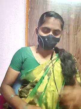 Snapshot of Tamil_Hot_Shana chatting on 02.09.26 Tamil Hot Shana online show from 02.09.26