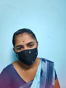 Snapshot of Tamil_Hot_Shana chatting on 04.22.26 Tamil Hot Shana online show from 04.22.26