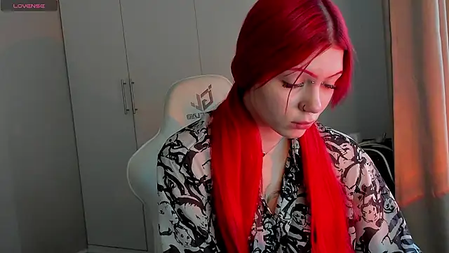 Leah Castro online show from 02.27.26