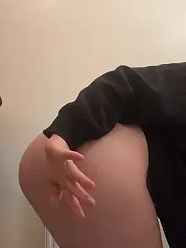 secretgirlll online show from 02.22.26