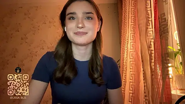 LissaBliss online show from 02.10.26