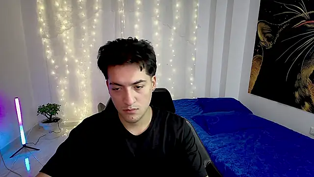 Snapshot of RoseSinsDonViktor chatting on 03.28.26 RoseSinsDonViktor online show from 03.28.26