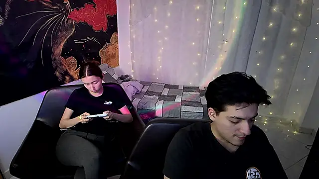 Snapshot of RoseSinsDonViktor chatting on 04.16.26 RoseSinsDonViktor online show from 04.16.26