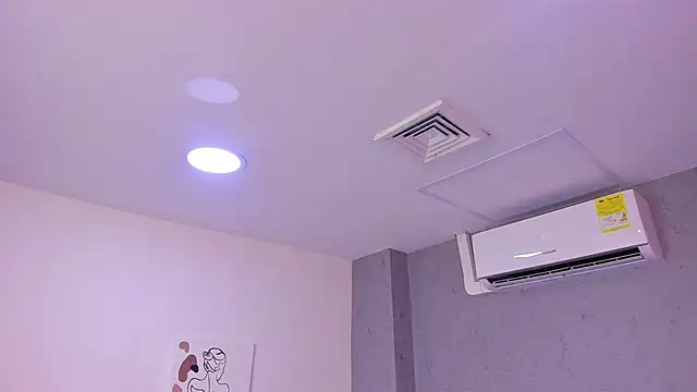 lil miia online show from 04.18.26