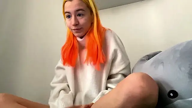 Snapshot of EmilyHein chatting on 02.07.26 EmilyHein online show from 02.07.26