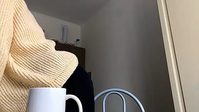 Snapshot of EmilyHein chatting on 02.22.26 EmilyHein online show from 02.22.26