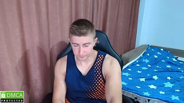Snapshot of TodMusclePower9 chatting on 06.02.26 TodMusclePower9 online show from 06.02.26