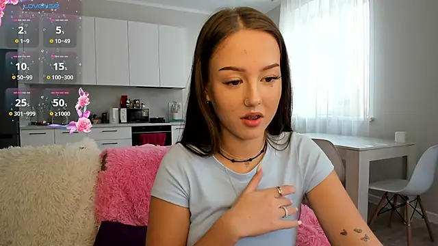 G0od girl online show from 03.01.26