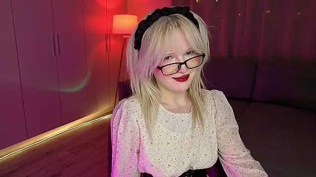 Mary Piersen online show from 03.02.26