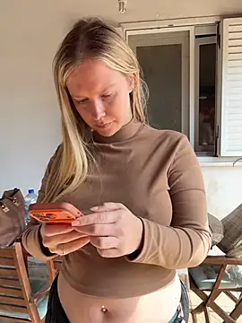 Ellie-rosee online show from 03.20.26