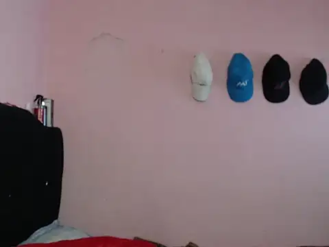 Snapshot of Cronos_Hot_8 chatting on 02.14.26 Cronos Hot 8 online show from 02.14.26