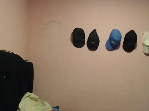 Snapshot of Cronos_Hot_8 chatting on 02.18.26 Cronos Hot 8 online show from 02.18.26