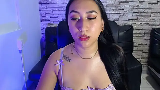 paula ross  online show from 04.10.26