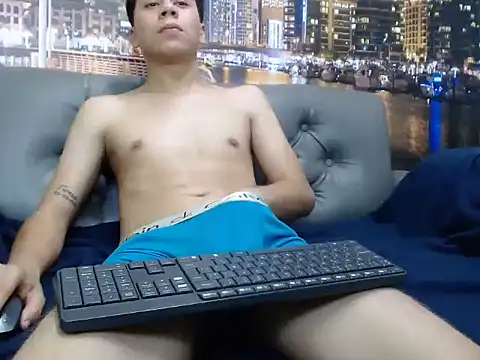 santiago xxxcol online show from 02.10.26