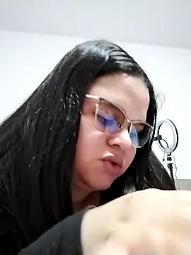 SamanthaStonee online show from 02.25.26