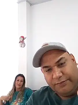 Snapshot of wessAndSandri chatting on 02.12.26 wessAndSandri online show from 02.12.26