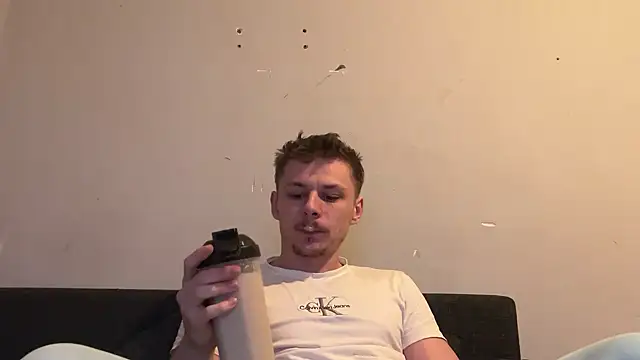 Snapshot of Lucas328706 chatting on 02.15.26 Lucas328706 online show from 02.15.26