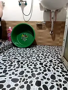 Snapshot of Tulip_ii chatting on 02.14.26 Tulip ii online show from 02.14.26