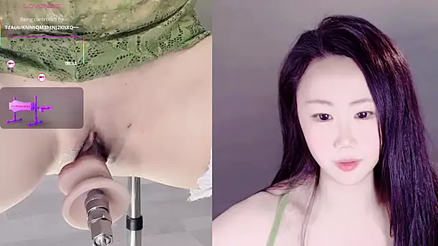 Snapshot of GTnTo_O chatting on 02.23.26 GTnTo O online show from 02.23.26